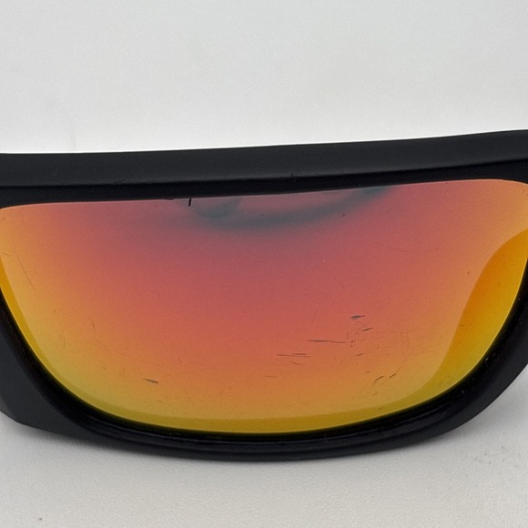 Oakley Fuel Cell Scuderia Ferrari Sunglasses OO9096-A8 Black/Ruby Iridium *Read* - Picture 3 of 16